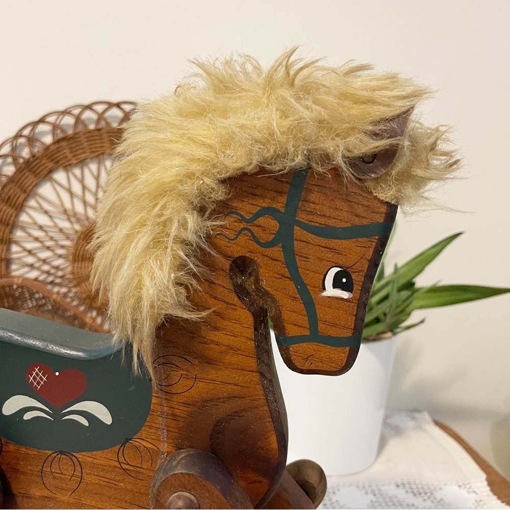 Vintage | Wooden Pull Toy Horse | Folk Art | Rolling Toy - Picture 4 of 12